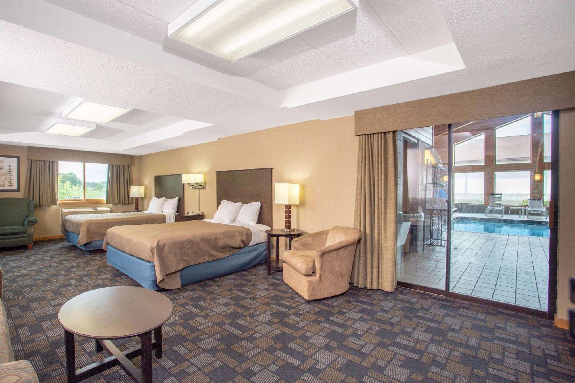 Americinn By Wyndham Hayward Bagian luar foto